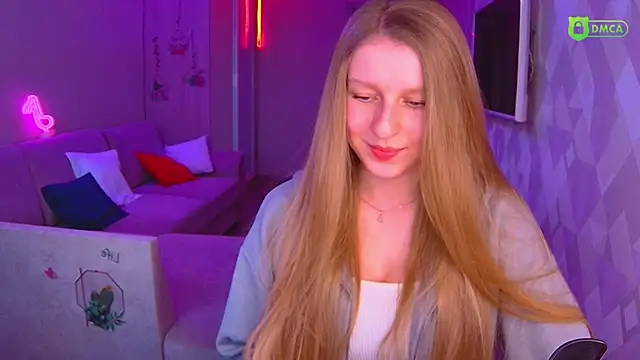 AmaliaQueen online show from 02/13/25, 02:42