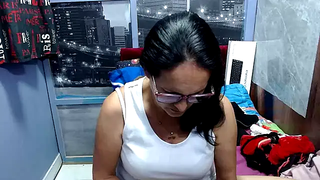 Nastylatinaxxx online show from 01/15/25, 10:46