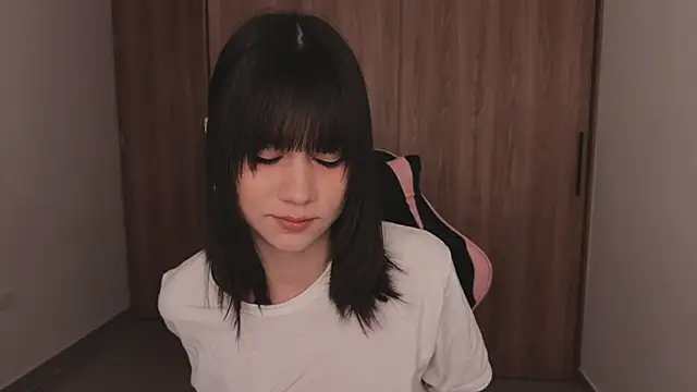 Raven  Blod online show from 06/30/26, 07:42