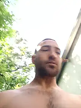 Snapshot of sebasxx97 chatting on 12/03/25, 01:42 sebasxx97 online show from 12/03/25, 01:42