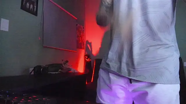 Snapshot of Sisoyalejo420 chatting on 03/21/26, 12:04 Sisoyalejo420 online show from 03/21/26, 12:04