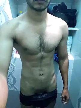 Snapshot of Tera_daddy chatting on 02/21/25, 03:56 Tera daddy online show from 02/21/25, 03:56