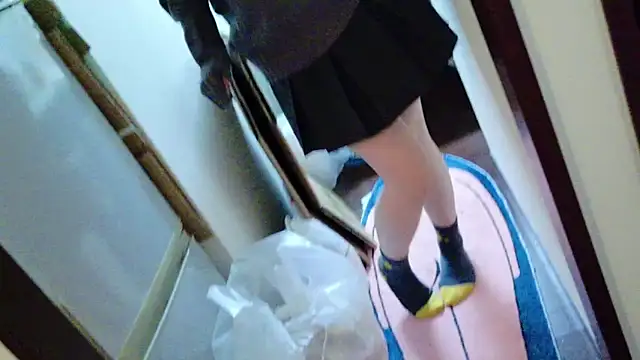 Snapshot of POCARI_SWEAT chatting on 01/22/25, 01:21 POCARI SWEAT online show from 01/22/25, 01:21