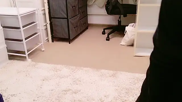 Snapshot of POCARI_SWEAT chatting on 01/30/25, 11:55 POCARI SWEAT online show from 01/30/25, 11:55