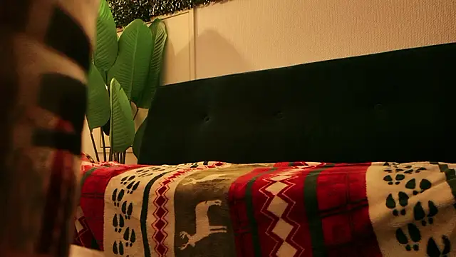 Snapshot of POCARI_SWEAT chatting on 10/19/25, 02:29 POCARI SWEAT online show from 10/19/25, 02:29