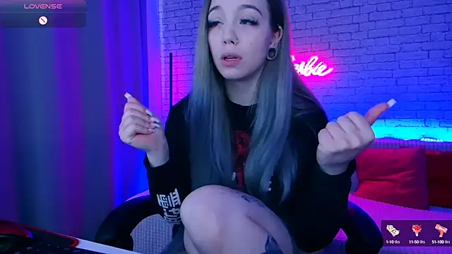 Snapshot of -Stacyy- chatting on 01/19/25, 04:22 -Stacyy- online show from 01/19/25, 04:22