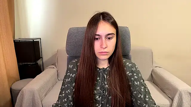 AliceKolltt online show from 10/14/25, 08:37