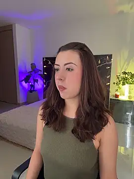 EmaSaenz online show from 02/09/26, 08:57