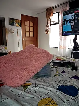 manuela star online show from 10/05/25, 04:38