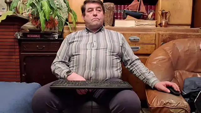 sympatrique online show from 02/04/26, 04:35