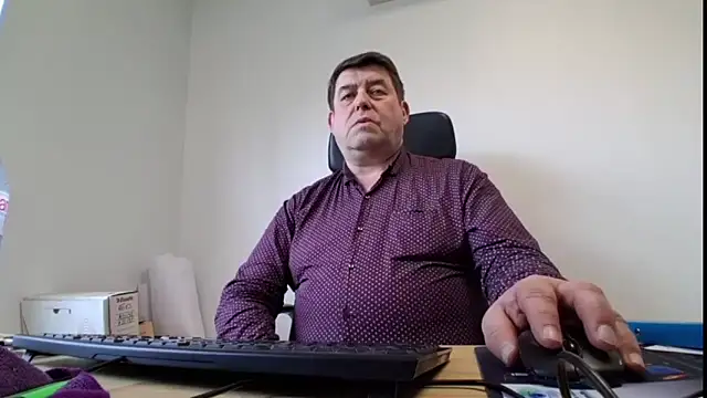 Snapshot of sympatrique chatting on 04/16/26, 03:02 sympatrique online show from 04/16/26, 03:02