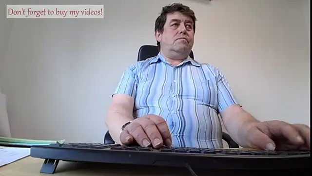 Snapshot of sympatrique chatting on 06/18/26, 02:43 sympatrique online show from 06/18/26, 02:43