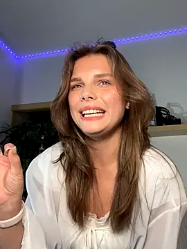 Snapshot of HumbleJess chatting on 10/06/25, 03:20 HumbleJess online show from 10/06/25, 03:20