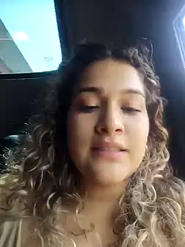 Snapshot of Sara_smiiith211 chatting on 12/08/24, 06:28 Sara smiiith211 online show from 12/08/24, 06:28