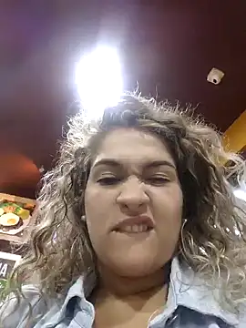 Snapshot of Sara_smiiith211 chatting on 12/20/24, 11:47 Sara smiiith211 online show from 12/20/24, 11:47