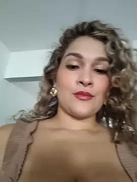 Snapshot of Sara_smiiith211 chatting on 01/04/25, 09:52 Sara smiiith211 online show from 01/04/25, 09:52