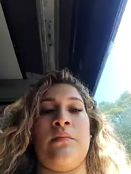 Snapshot of Sara_smiiith211 chatting on 01/18/25, 07:26 Sara smiiith211 online show from 01/18/25, 07:26