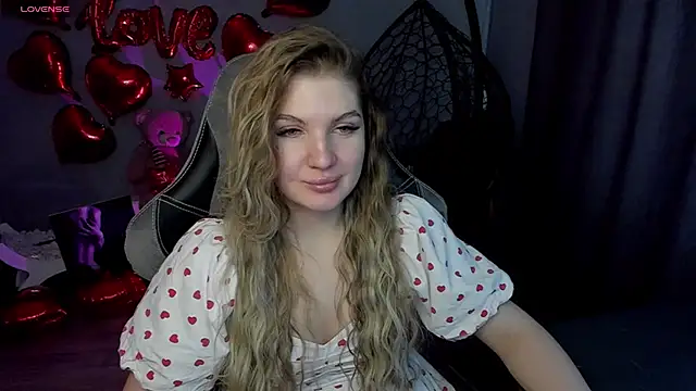 lily williamss online show from 02/15/25, 03:52