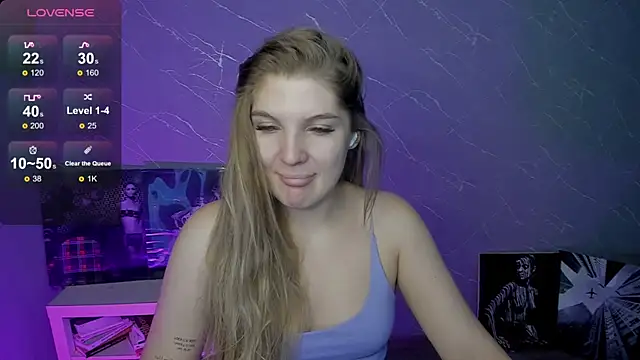Snapshot of lily_williamss chatting on 07/19/26, 11:52 lily williamss online show from 07/19/26, 11:52