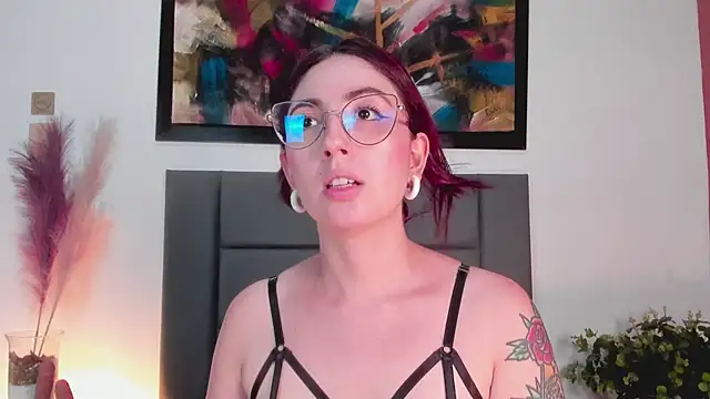 Snapshot of Emilywatsonn chatting on 03/20/25, 01:13 Emilywatsonn online show from 03/20/25, 01:13