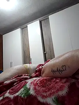 marcialoira online show from 11/15/25, 12:02