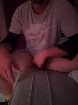 Bennyben8604 online show from 12/12/24, 01:32