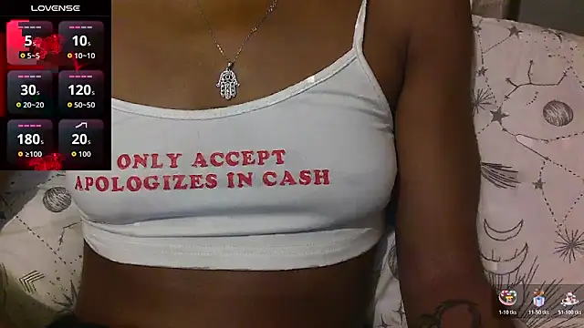 SkyeXSkylar0 online show from 10/21/25, 09:04