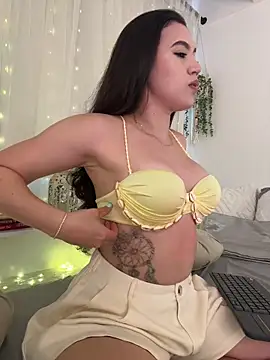 Amelia Rouse online show from 05/06/26, 08:47