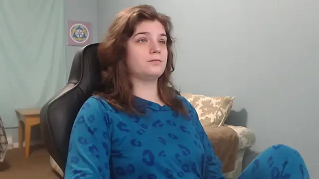 TreeJeanne online show from 12/28/24, 02:53