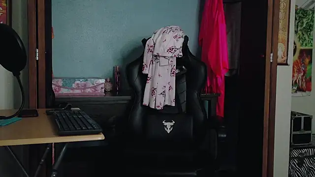 TreeJeanne online show from 09/22/25, 10:34