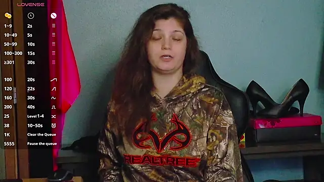 TreeJeanne online show from 11/02/25, 07:27