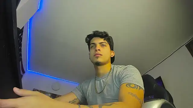 charlie hotxxx online show from 12/03/24, 02:14