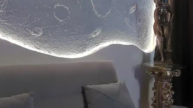  Emma Valka online show from 10/04/25, 08:51