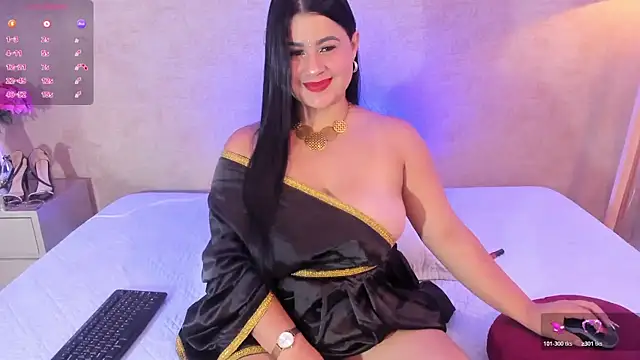 miahkumar online show from 11/18/25, 12:31