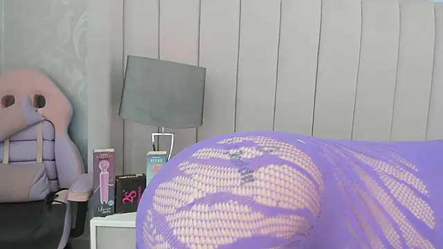 Kendaal Doshi online show from 11/08/25, 01:11