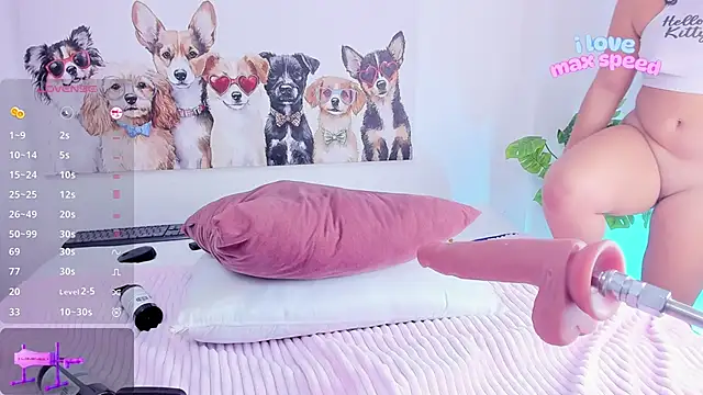 ashley nicoll online show from 11/14/25, 01:54