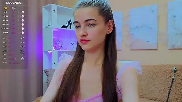 AstoriyaNight online show from 10/27/25, 11:03