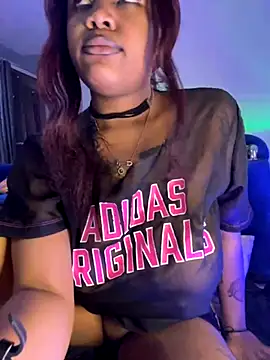 Snapshot of Cherrytowild chatting on 11/20/25, 02:01 Cherrytowild online show from 11/20/25, 02:01