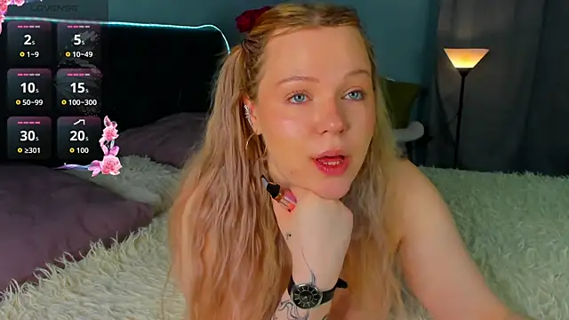 Snapshot of Naomi_B1ack chatting on 03/15/26, 12:49 Naomi B1ack online show from 03/15/26, 12:49