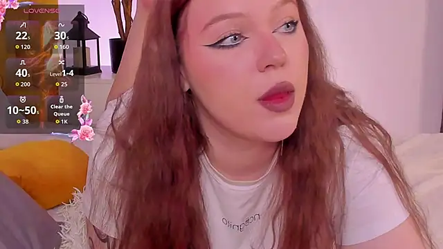 Snapshot of Naomi_B1ack chatting on 04/22/26, 12:24 Naomi B1ack online show from 04/22/26, 12:24