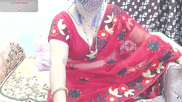 Snapshot of sheetaldave chatting on 01/28/25, 06:07 sheetaldave online show from 01/28/25, 06:07