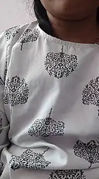 Snapshot of Aaradhya chatting on 02/28/25, 12:09 Aaradhya online show from 02/28/25, 12:09