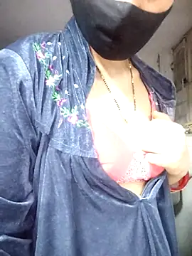 Aaradhya online show from 03/15/26, 01:33