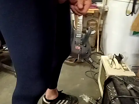 Danialanon online show from 11/25/25, 04:34