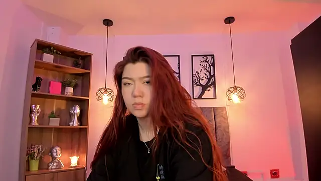 Snapshot of Andy_and_emma chatting on 02/20/25, 03:52 Andy and emma online show from 02/20/25, 03:52