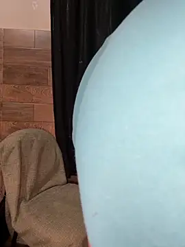 izumikarol online show from 12/05/25, 05:42