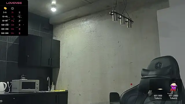 Snapshot of Lechery_boy chatting on 12/16/24, 10:18 Lechery boy online show from 12/16/24, 10:18