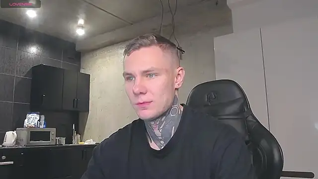 Snapshot of Lechery_boy chatting on 01/14/25, 10:27 Lechery boy online show from 01/14/25, 10:27