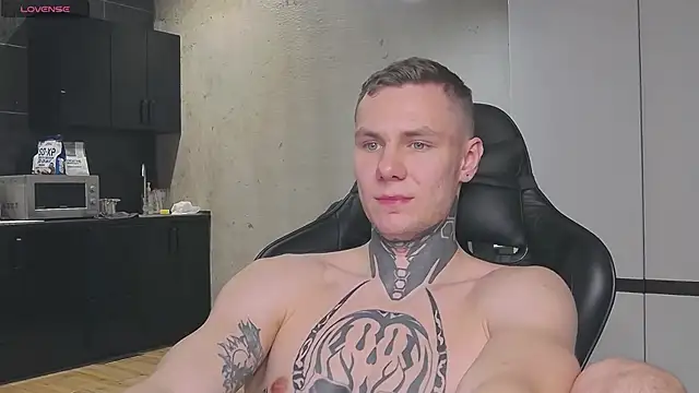 Snapshot of Lechery_boy chatting on 01/15/25, 03:07 Lechery boy online show from 01/15/25, 03:07