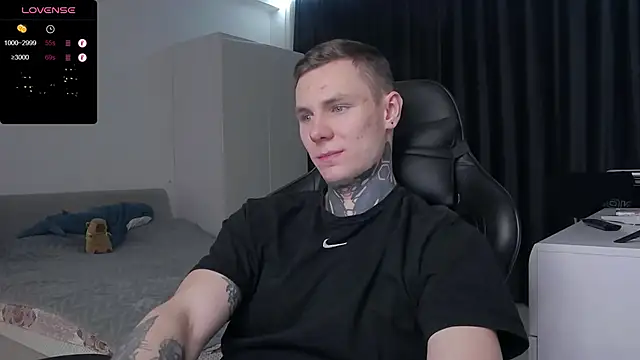 Snapshot of Lechery_boy chatting on 01/29/25, 11:14 Lechery boy online show from 01/29/25, 11:14